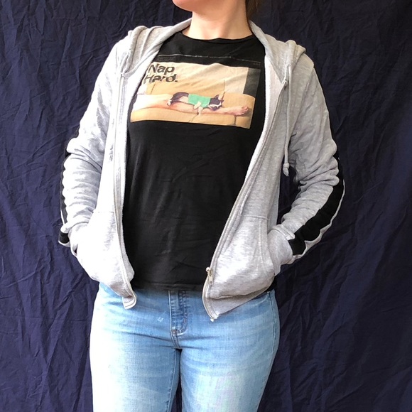 Grey hoody with black arm stripe - Picture 5 of 8